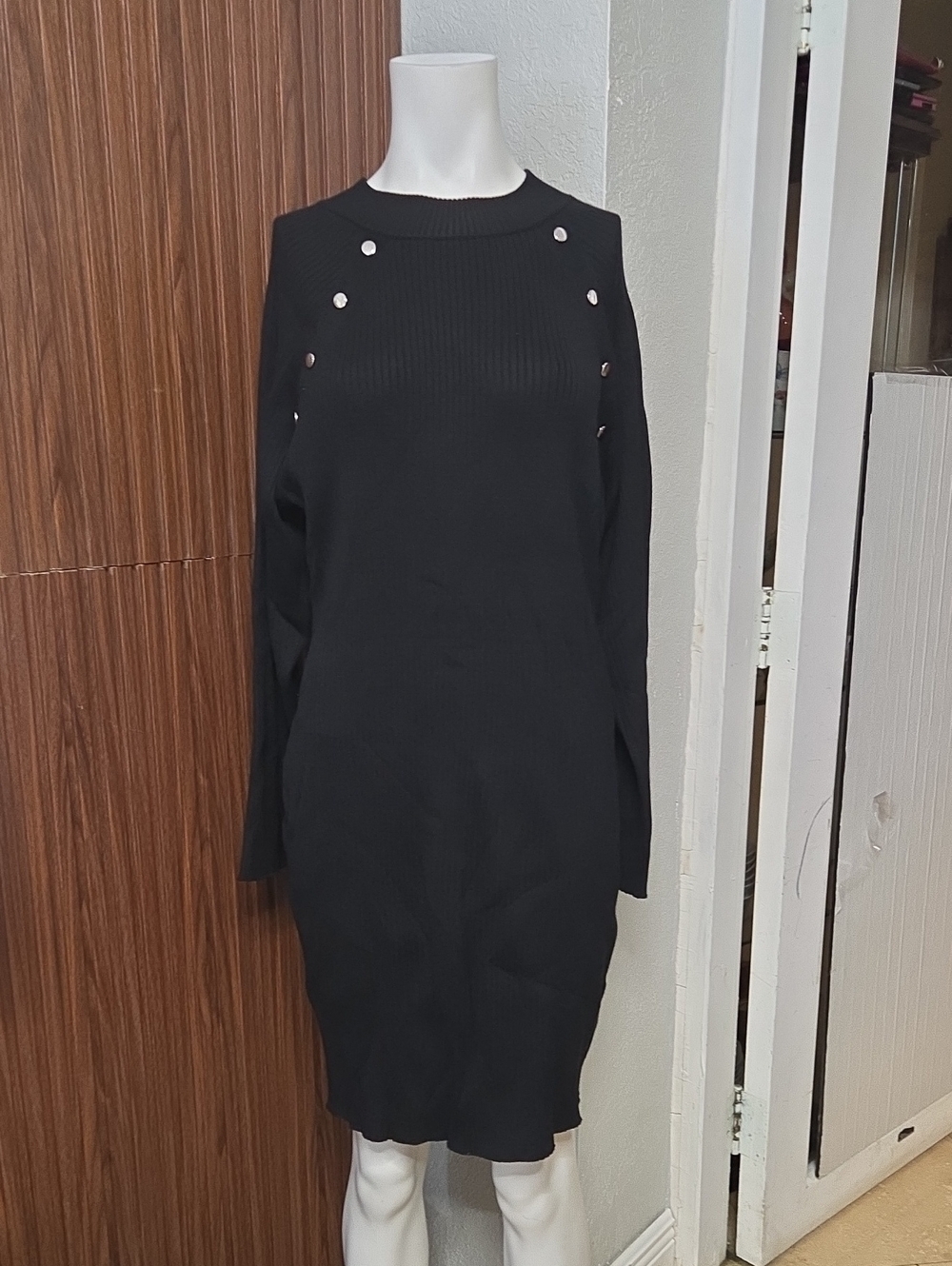 Black Long Sleeve Ribbed Sweater Dress with Button Detail Nwt [0007].